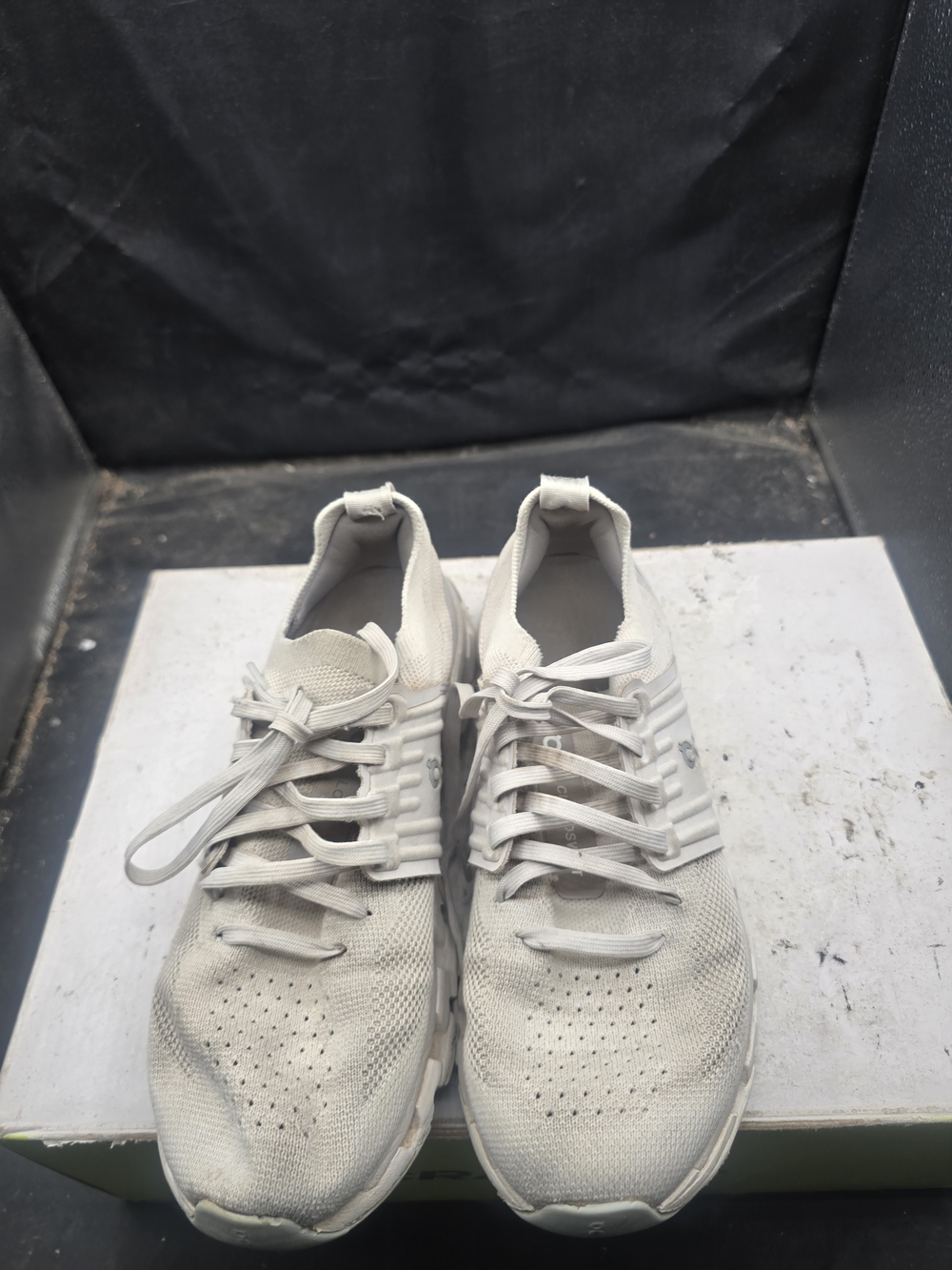 Men's Lightweight White Knit Sneakers